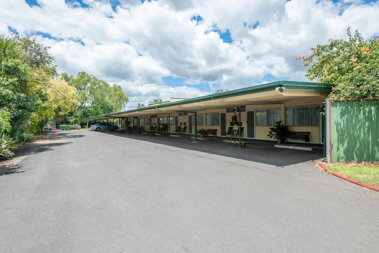 ***  Roma Motel Australia
