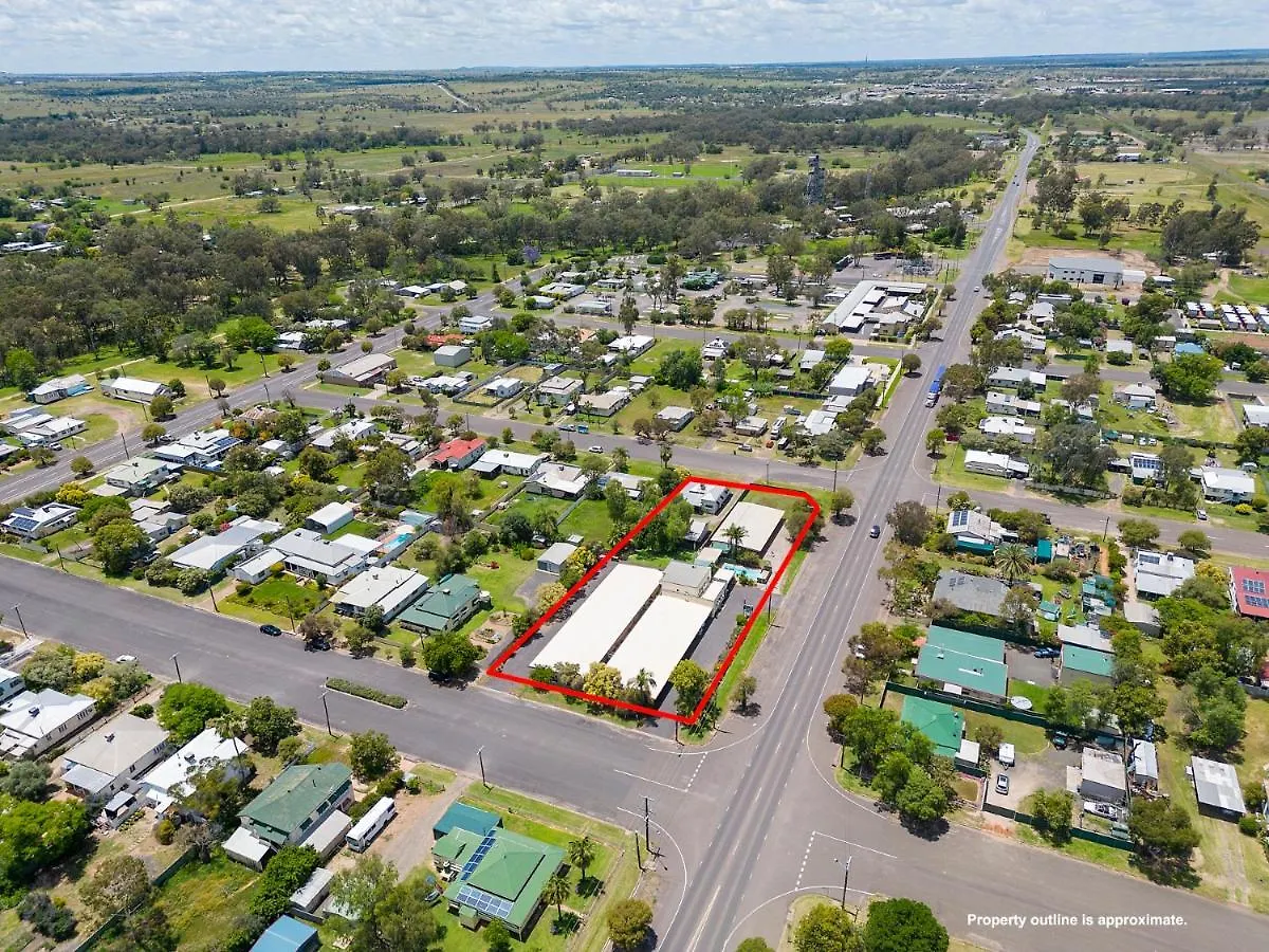 ***  Roma Motel Australia